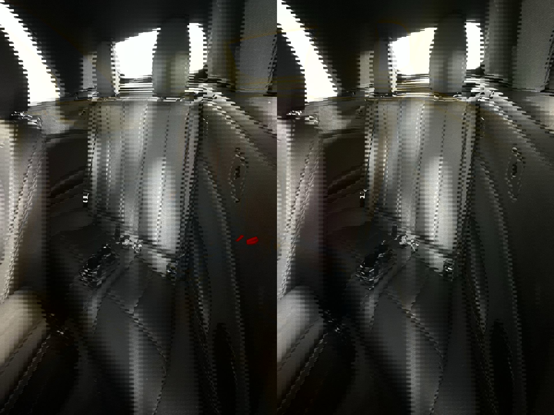 Used 2020 BMW 230i xDrive Convertible image 27