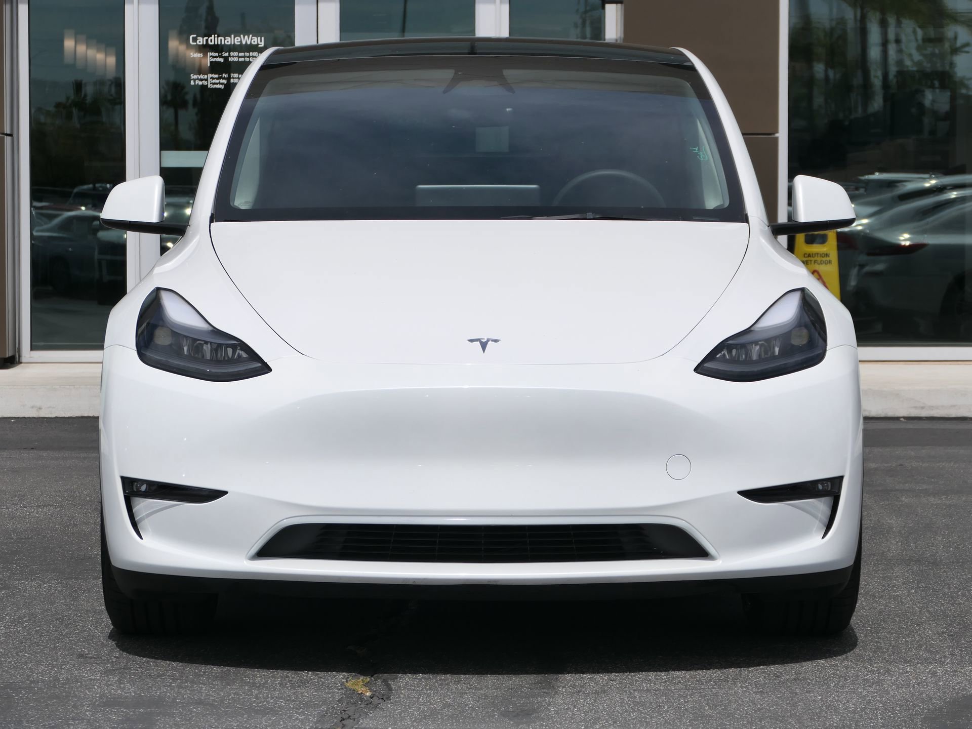 Used 2024 Tesla Model Y Performance image 8