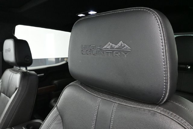 Used 2021 Chevrolet Silverado 1500 High Country w/ Technology Package RWD image 27