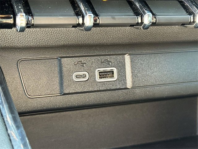 Used 2024 GMC Canyon AT4 w/ Canyon Safety Plus Package image 39