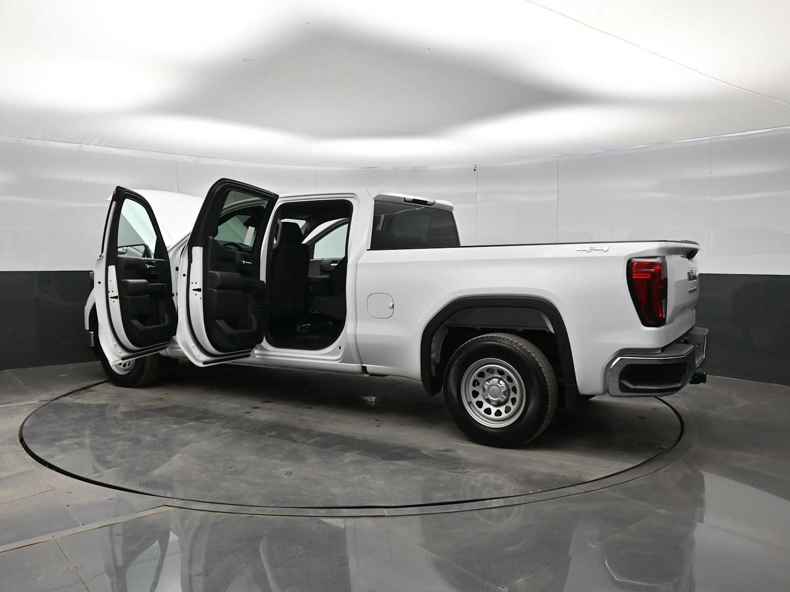 Used 2023 GMC Sierra 1500 Pro w/ Pro Value Package image 40