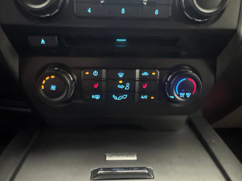 Used 2018 Ford F150 XLT w/ Equipment Group 302A Luxury AWD/4WD image 29