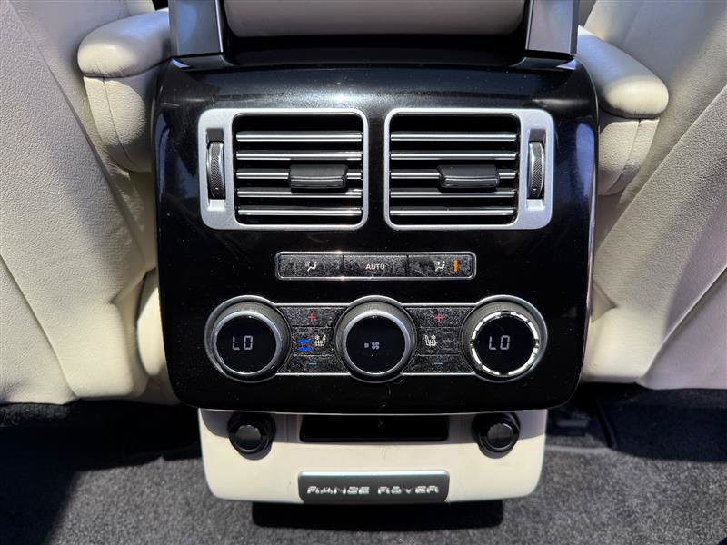 Used 2015 Land Rover Range Rover HSE AWD/4WD image 29