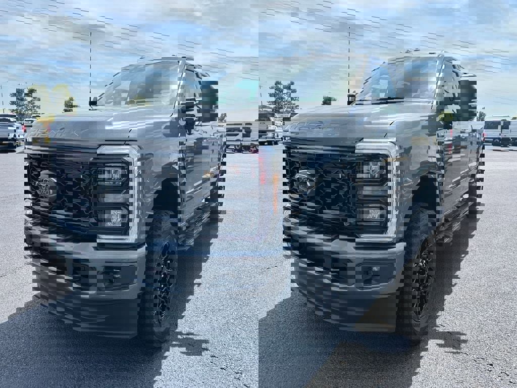 New 2026 Ford F350 XLT w/ XLT Premium Package image 4