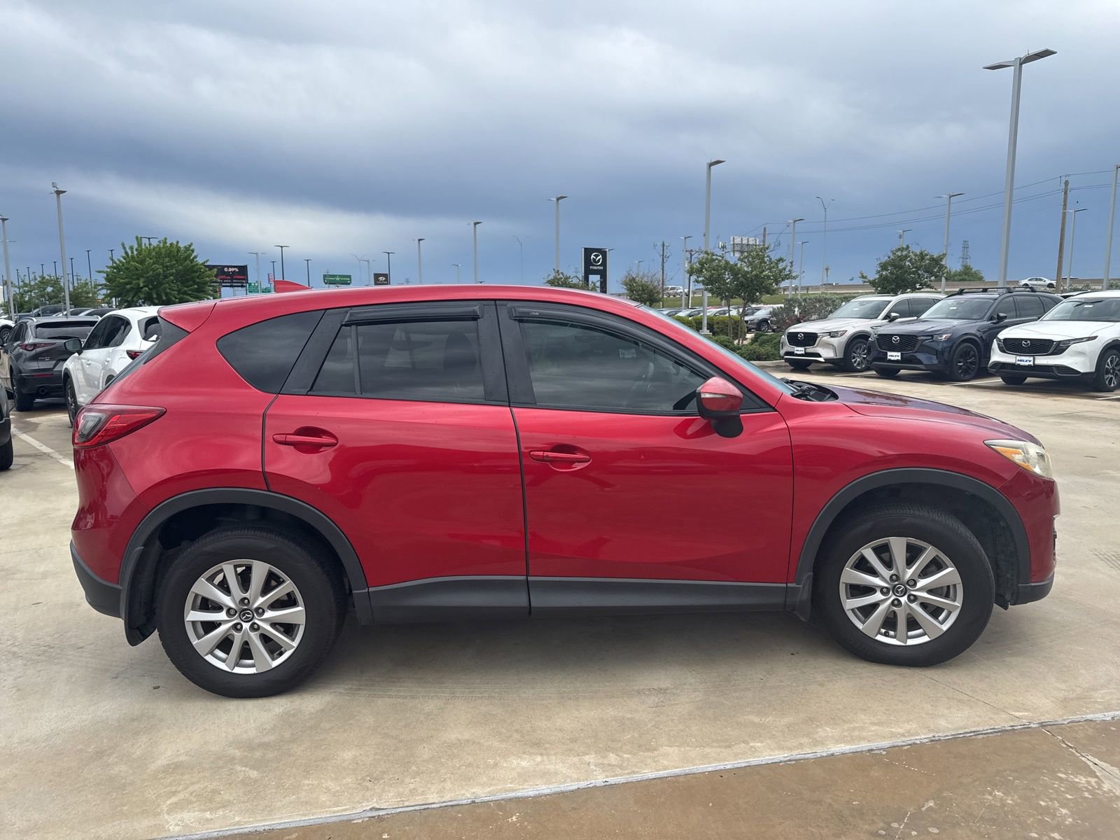 Used 2016 MAZDA CX-5 Touring image 9
