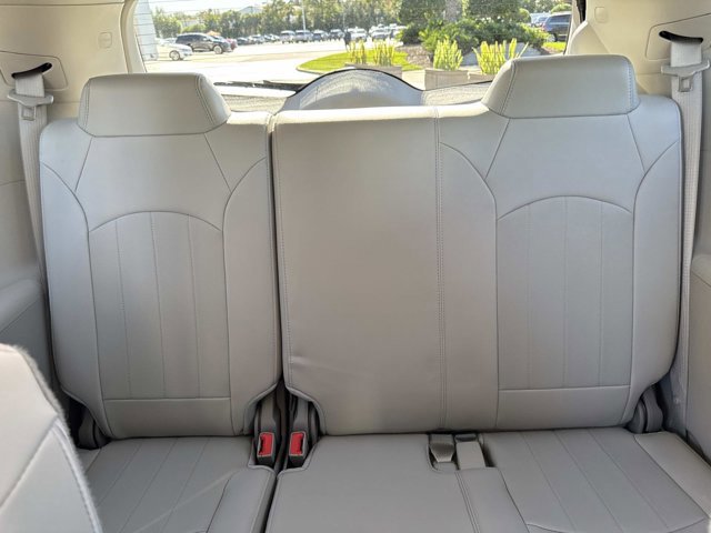 Used 2017 Buick Enclave Premium image 24