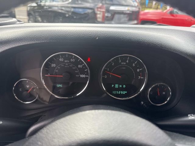 Used 2016 Jeep Wrangler Unlimited Sahara w/ Dual Top Group image 34