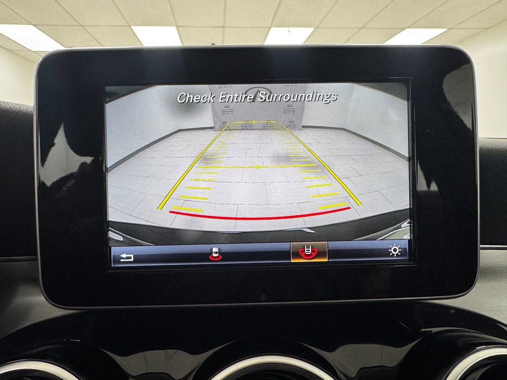 Used 2015 Mercedes-Benz C 300 4MATIC Sedan image 21