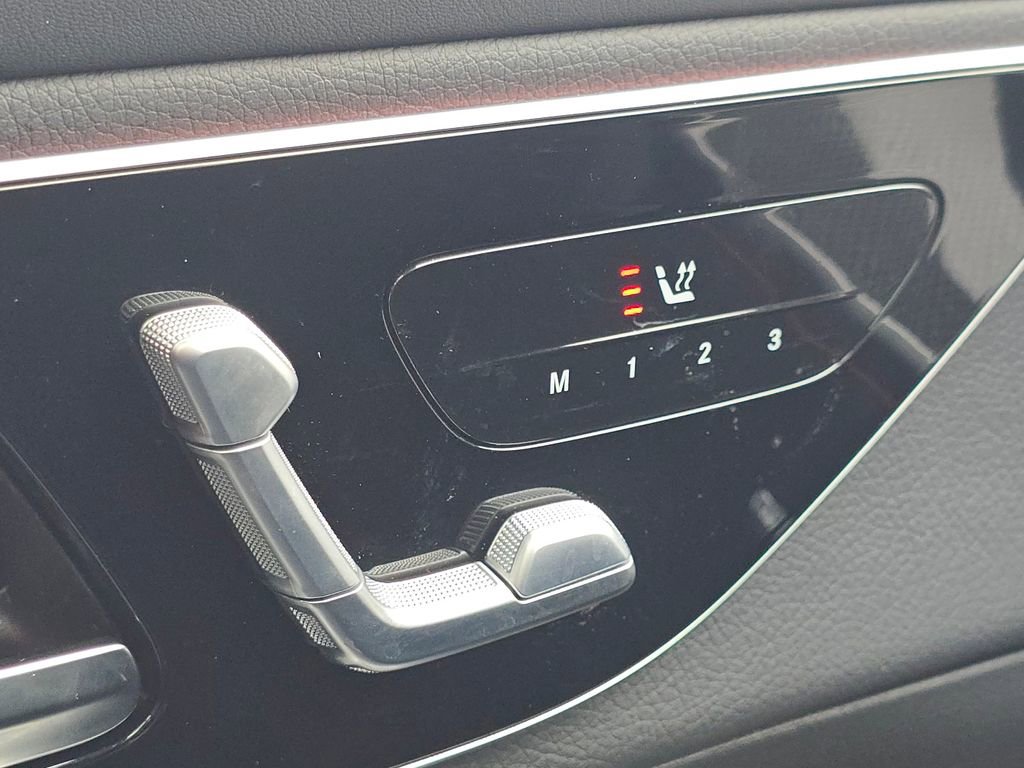 Used 2023 Mercedes-Benz GLC 300 4MATIC image 6