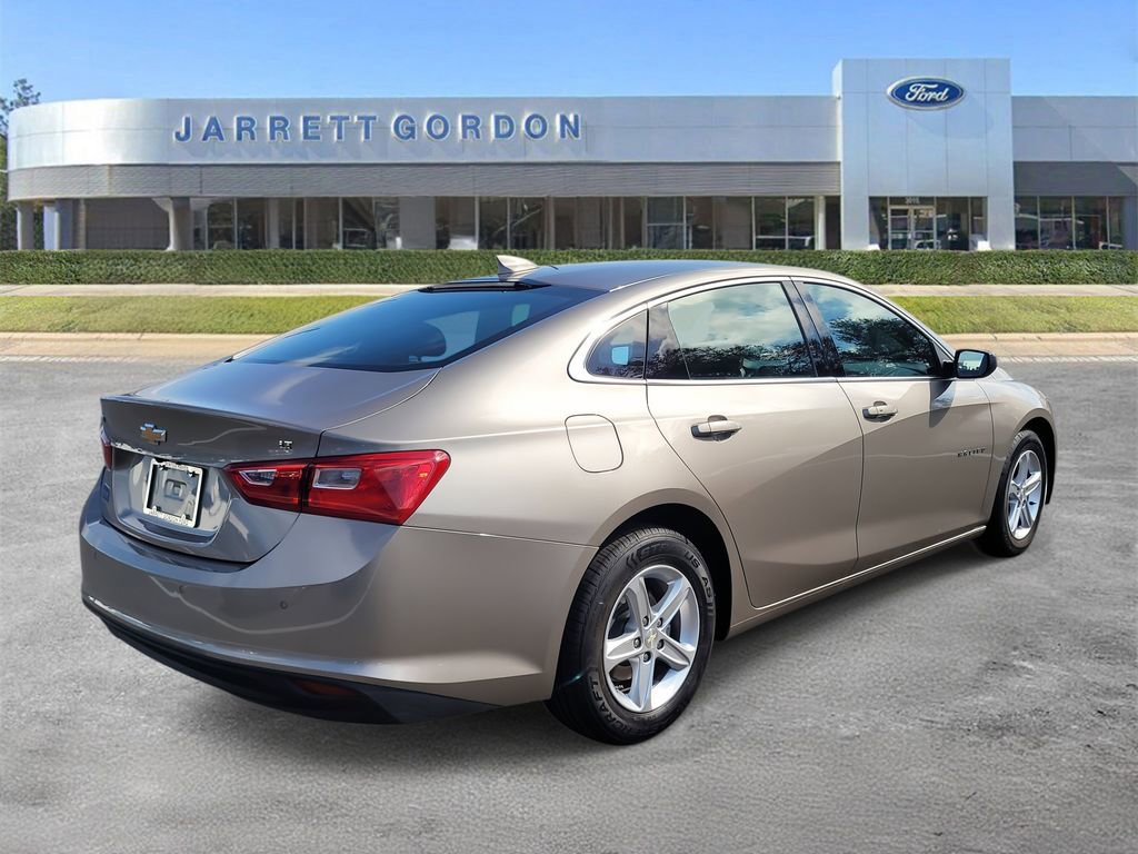 Used 2024 Chevrolet Malibu LT image 4