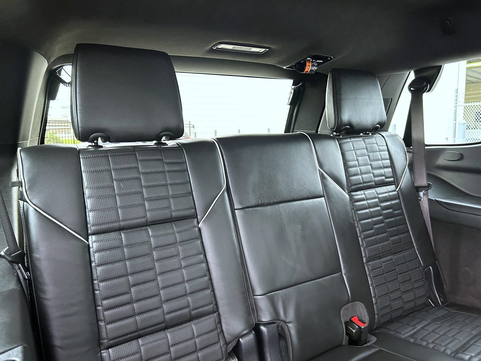 Certified 2026 Cadillac Escalade V w/ LPO, ONYX Package AWD/4WD image 21