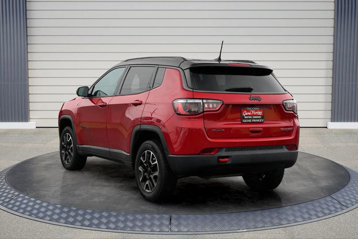 Used 2021 Jeep Compass Trailhawk image 5