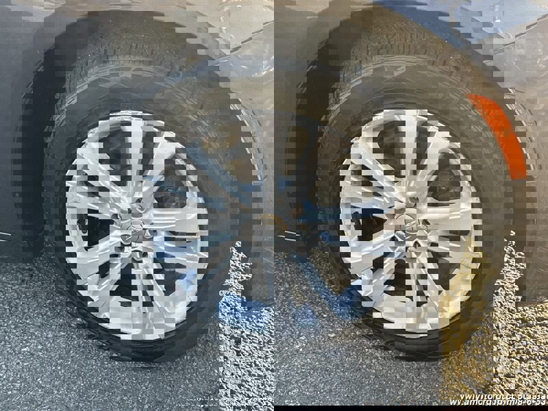 Used 2017 Chrysler 200 Limited Platinum image 11