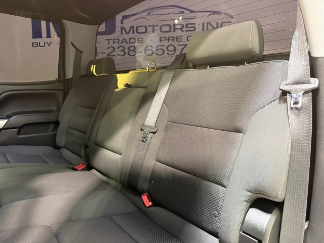 Used 2018 Chevrolet Silverado 1500 LT w/ All Star Edition AWD/4WD image 23