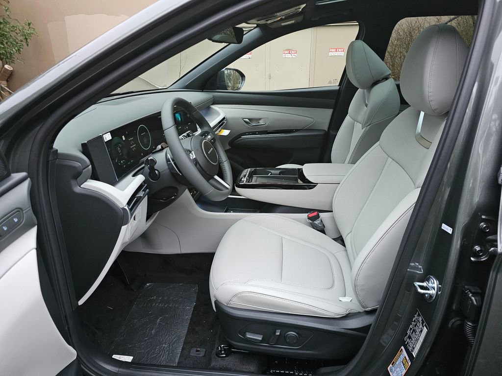 New 2026 Hyundai Tucson Limited w/ Tow & Go Package image 18