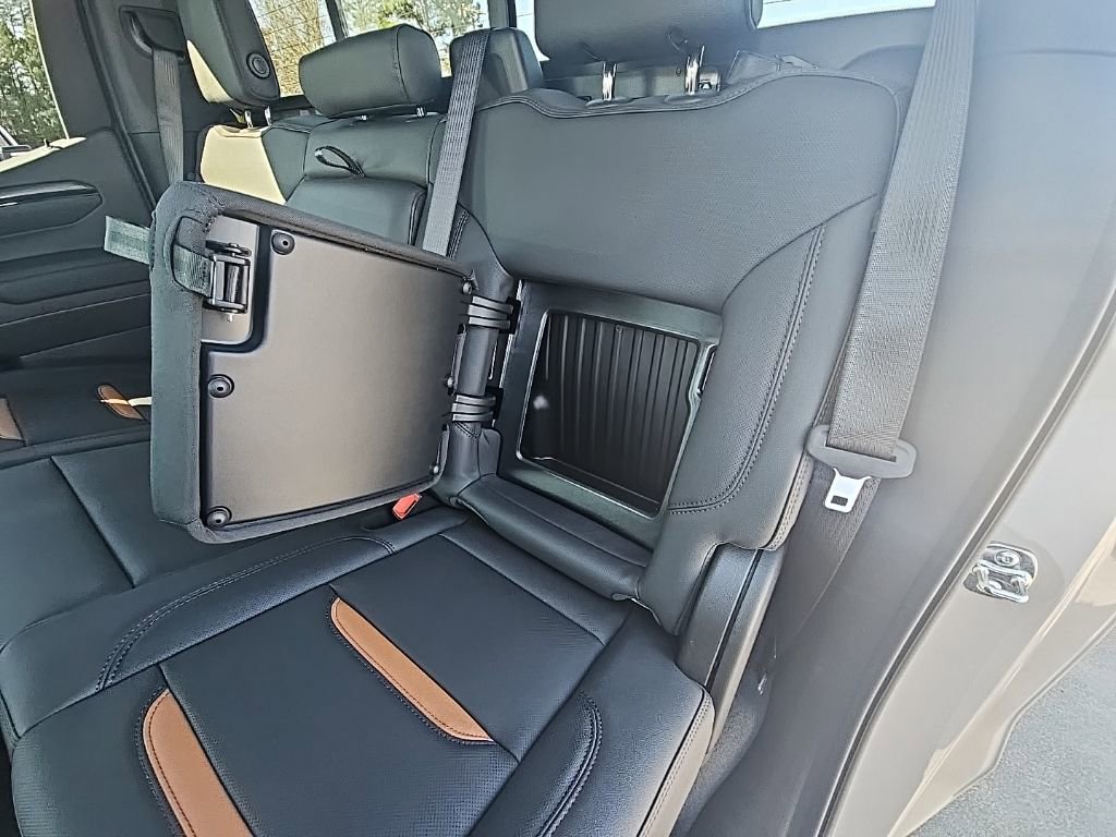 New 2026 GMC Sierra 1500 AT4 w/ Technology Package image 14