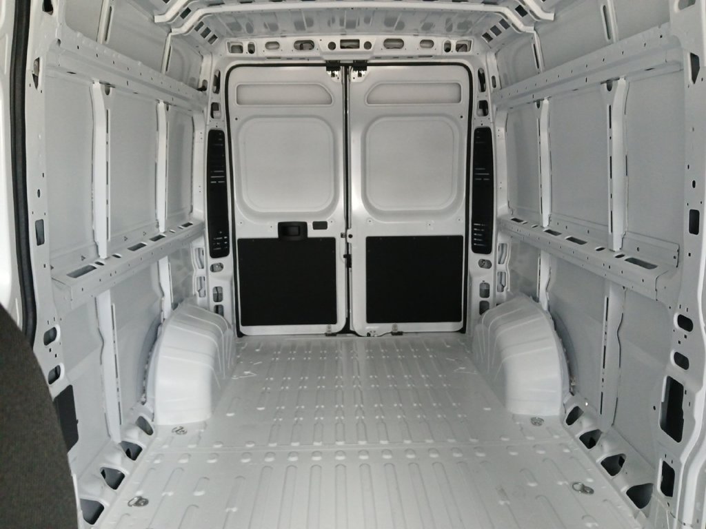 New 2027 RAM ProMaster 2500 w/ Convenience Group FWD image 22
