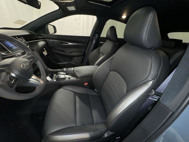Certified 2025 INFINITI QX55 Luxe w/ Cargo Package image 13