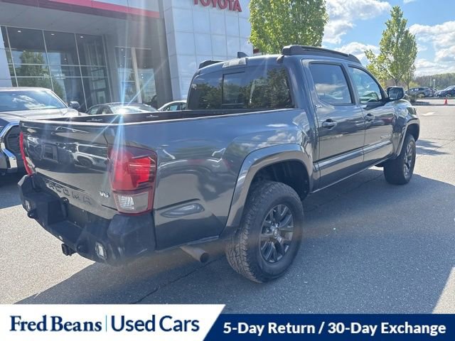 Used 2020 Toyota Tacoma SR5 AWD/4WD image 5
