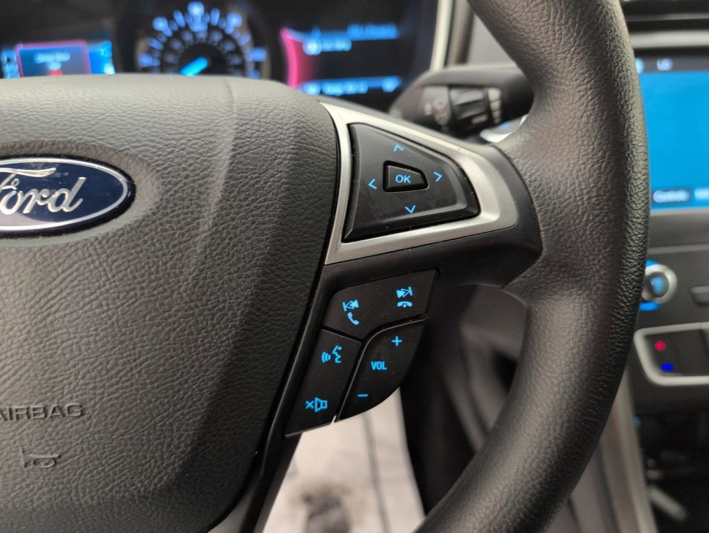 Used 2019 Ford Fusion SE image 44