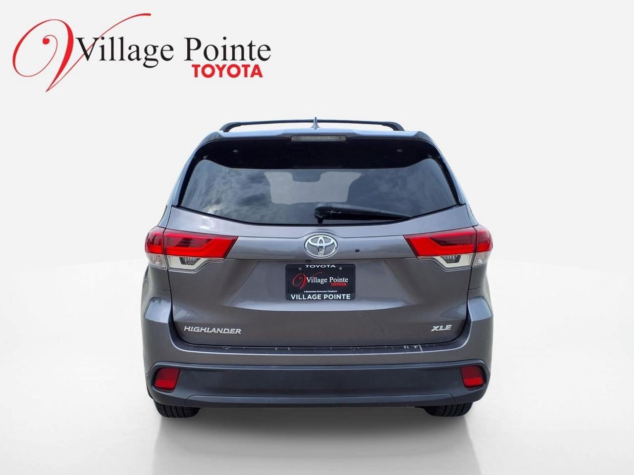 Used 2017 Toyota Highlander XLE FWD image 4