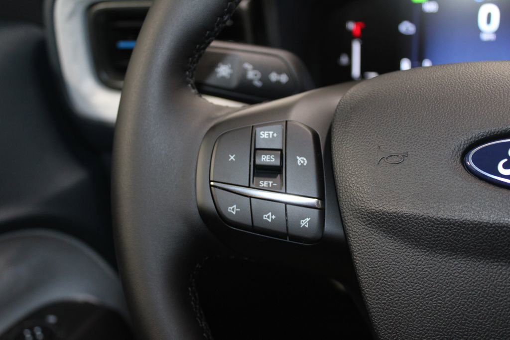 New 2025 Ford Maverick XLT w/ XLT Luxury Package image 35