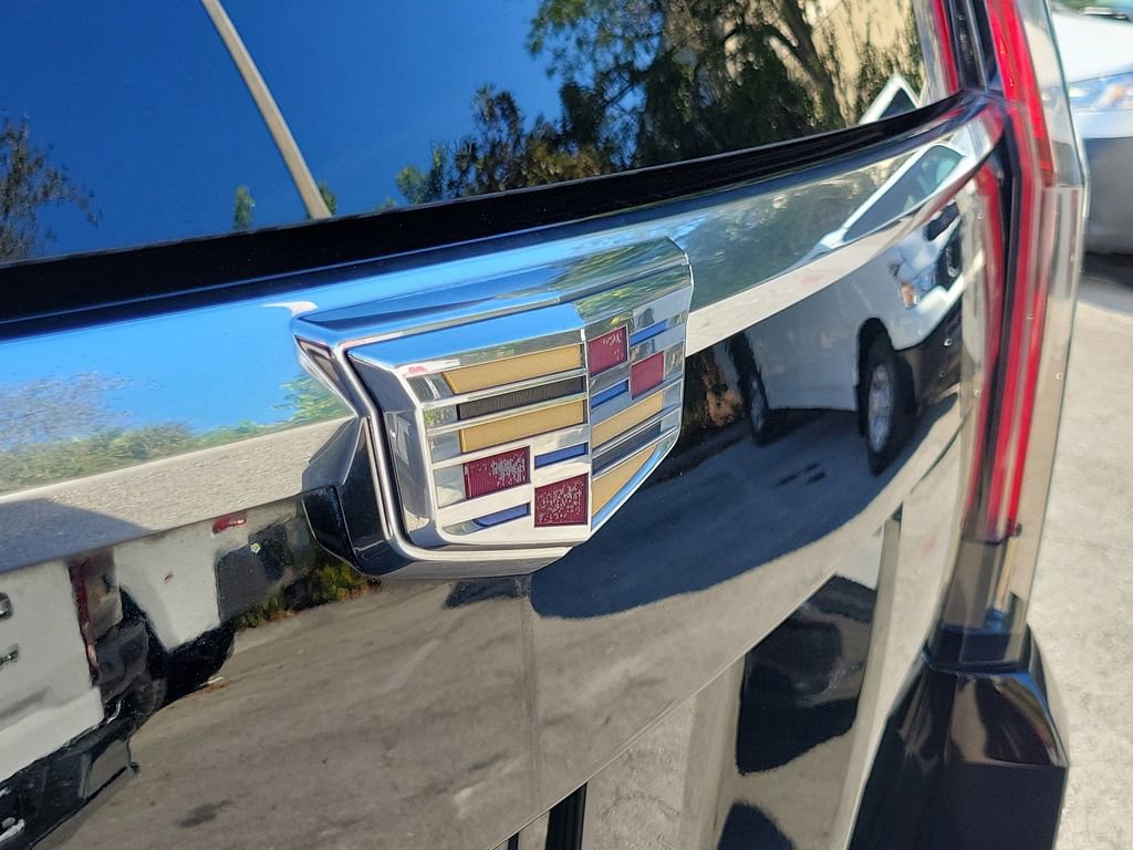 Used 2017 Cadillac Escalade ESV Platinum image 12