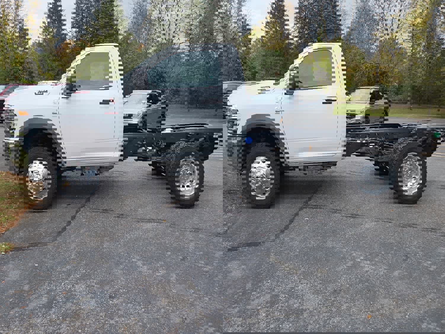 New 2026 RAM 5500 Tradesman w/ Chrome Appearance Group image 7