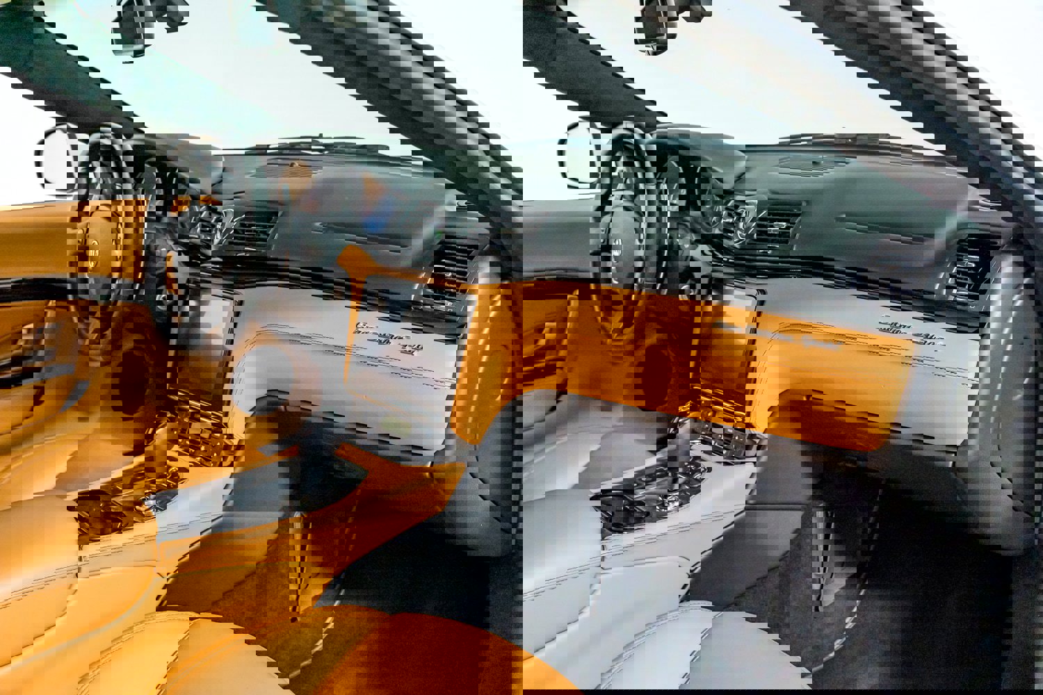 Used 2018 Maserati GranTurismo Sport image 25