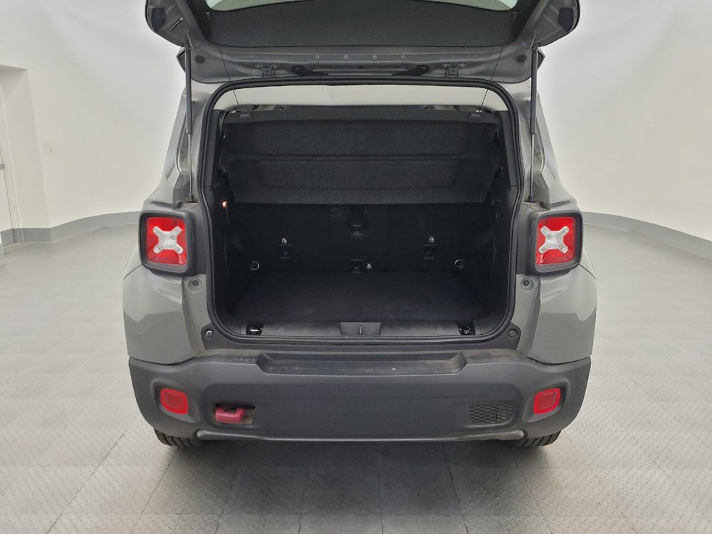 Used 2021 Jeep Renegade Trailhawk AWD/4WD image 29