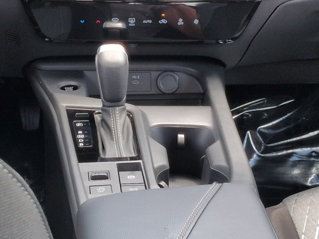 Certified 2027 Nissan Sentra SV w/ Floor Mat Package FWD image 18