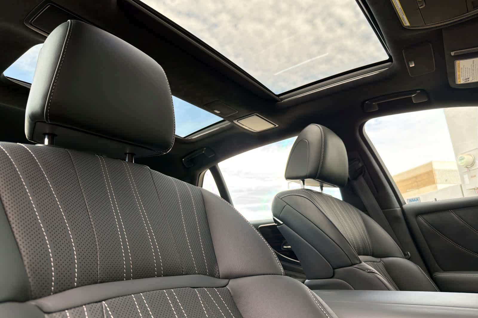 Certified 2024 Lexus LS 500 w/ Interior Upgrade Package RWD image 17
