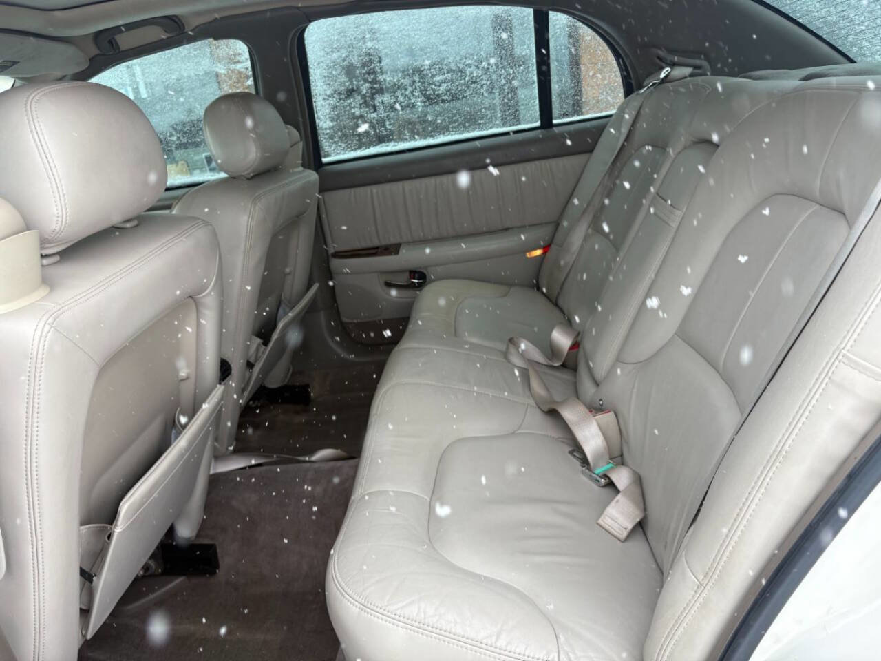 Used 2003 Buick Park Avenue Base 4dr Sedan w/ 1SE Package image 17