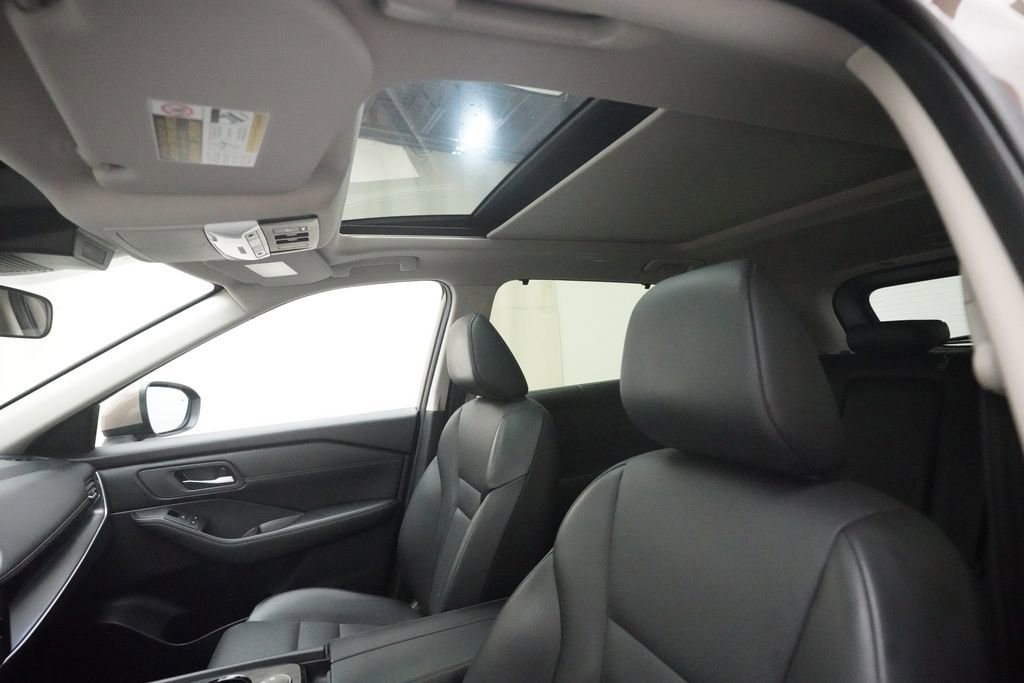 Certified 2024 Nissan Rogue SV w/ SV Premium Package image 32