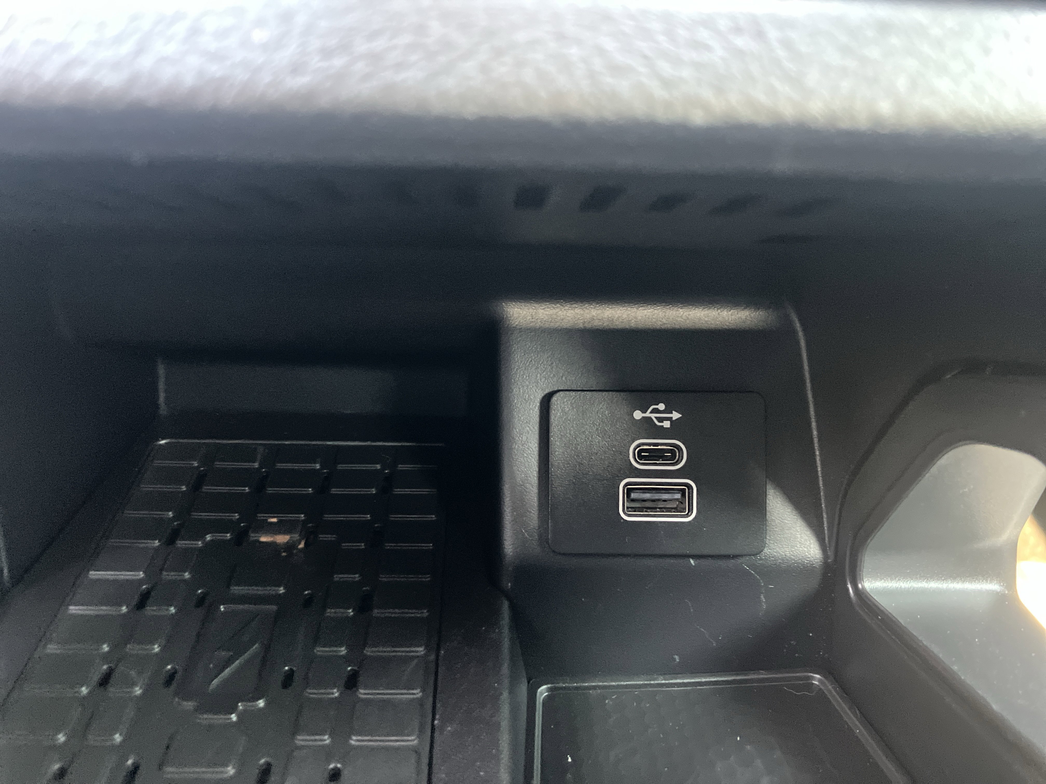 Certified 2024 Ford Ranger XLT w/ Equipment Group 301A Mid image 24