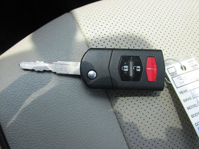 Used 2014 MAZDA MAZDA5 Grand Touring FWD image 16