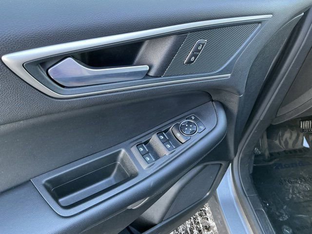 Used 2024 Ford Edge SEL image 15