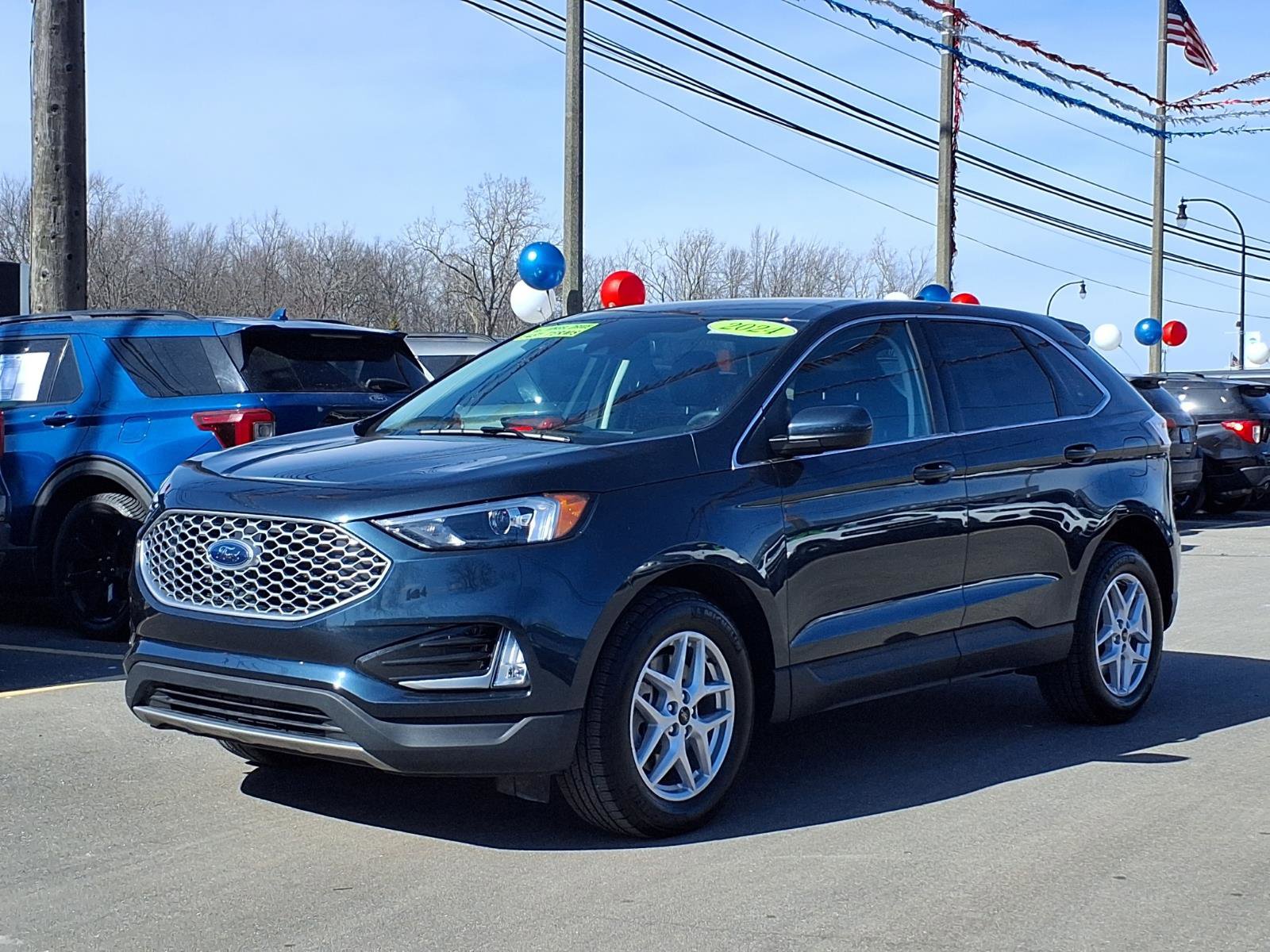 Used 2024 Ford Edge SEL w/ Convenience Package image 1
