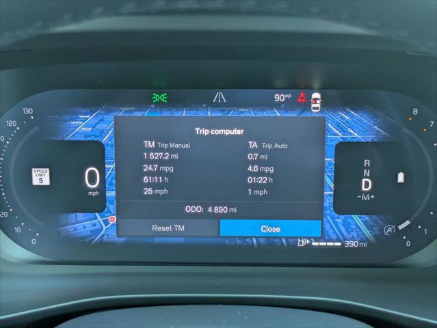 Used 2026 Volvo XC40 B5 Plus w/ Protection Package Premier AWD/4WD image 15