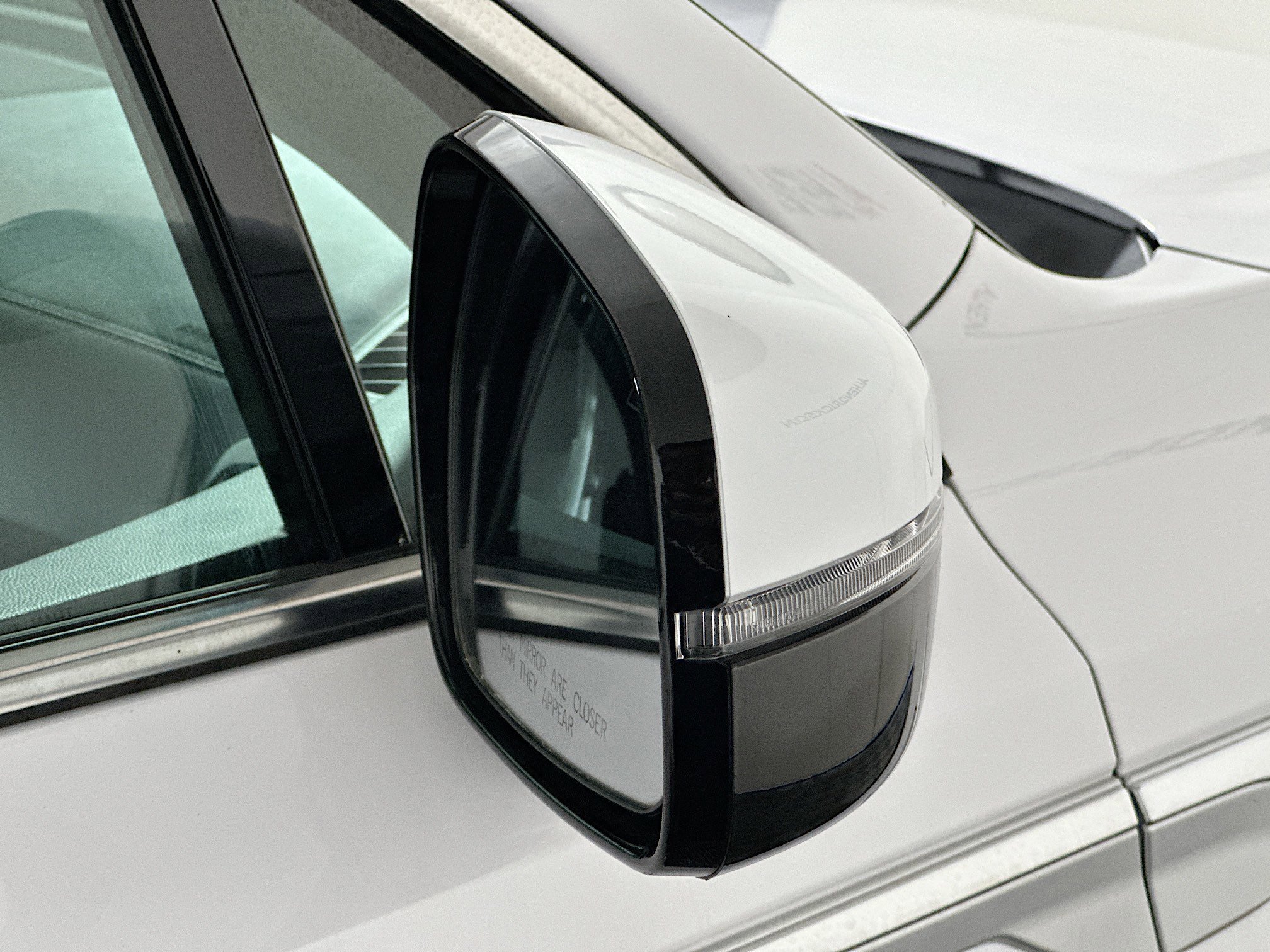 Used 2024 Kia Sorento S image 10