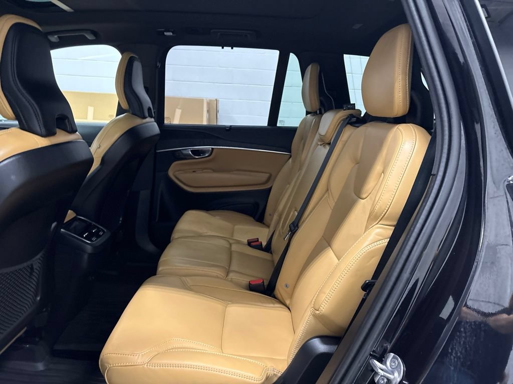 Used 2024 Volvo XC90 B6 Ultimate w/ Protection Package Premier AWD/4WD image 27