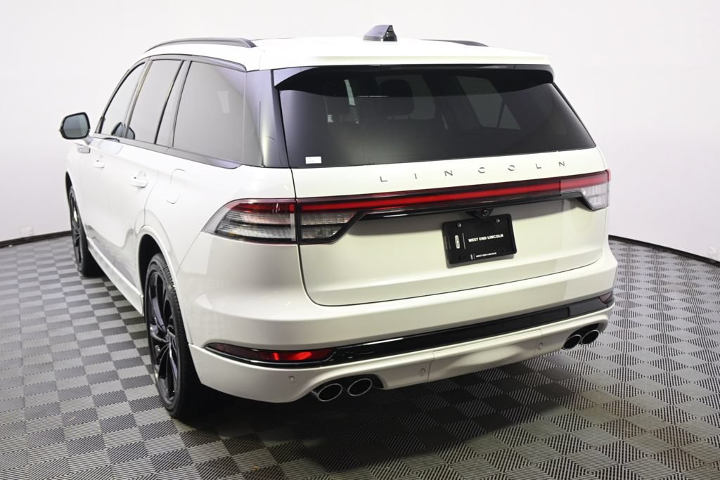 New 2026 Lincoln Aviator Reserve w/ Jet Appearance Package AWD/4WD image 4