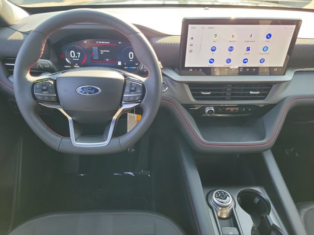 Used 2026 Ford Explorer ST-Line w/ ST-Line Street Pack RWD image 4