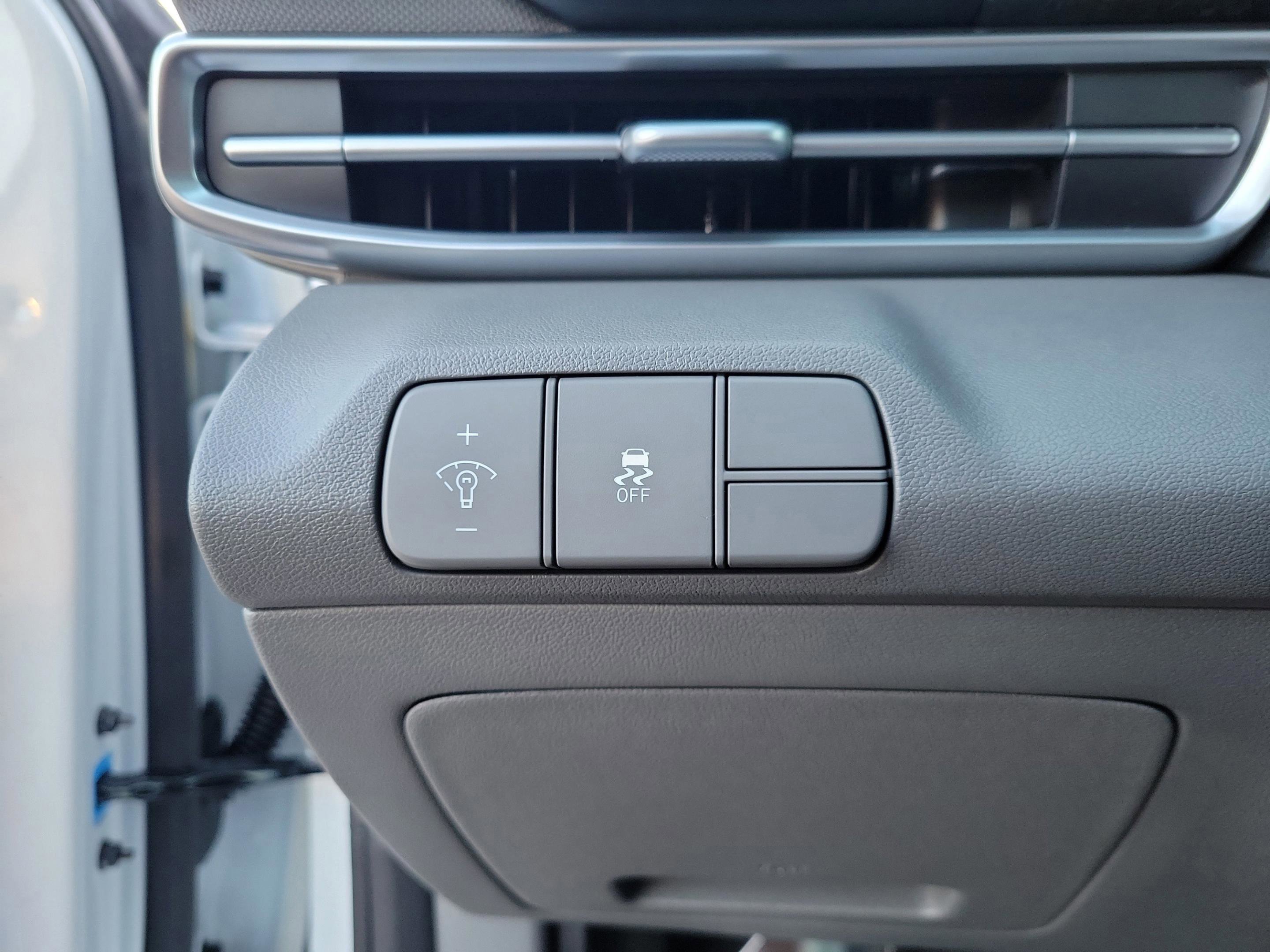 New 2026 Hyundai Elantra SEL Sport image 17