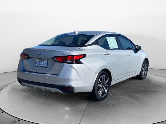 Used 2022 Nissan Versa SV image 5