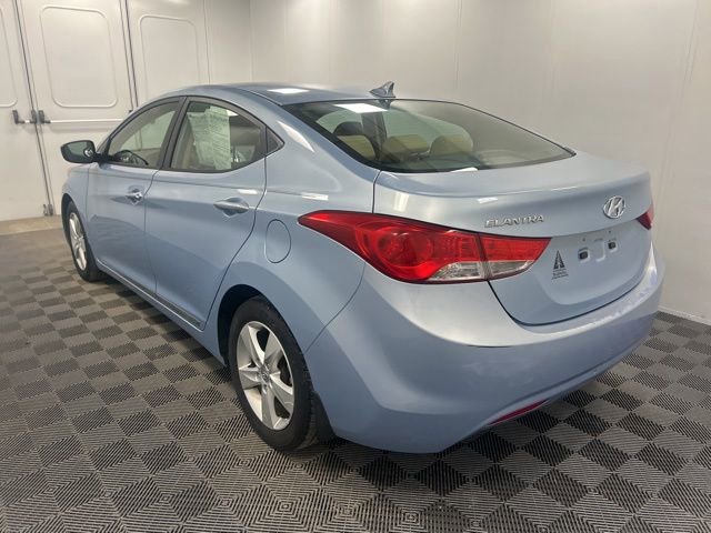 Used 2012 Hyundai Elantra GLS w/ Preferred Pkg 3 image 4