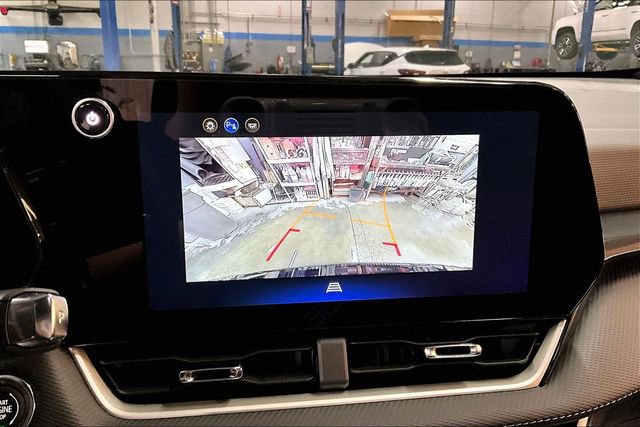 Used 2026 Chevrolet Equinox LT image 14