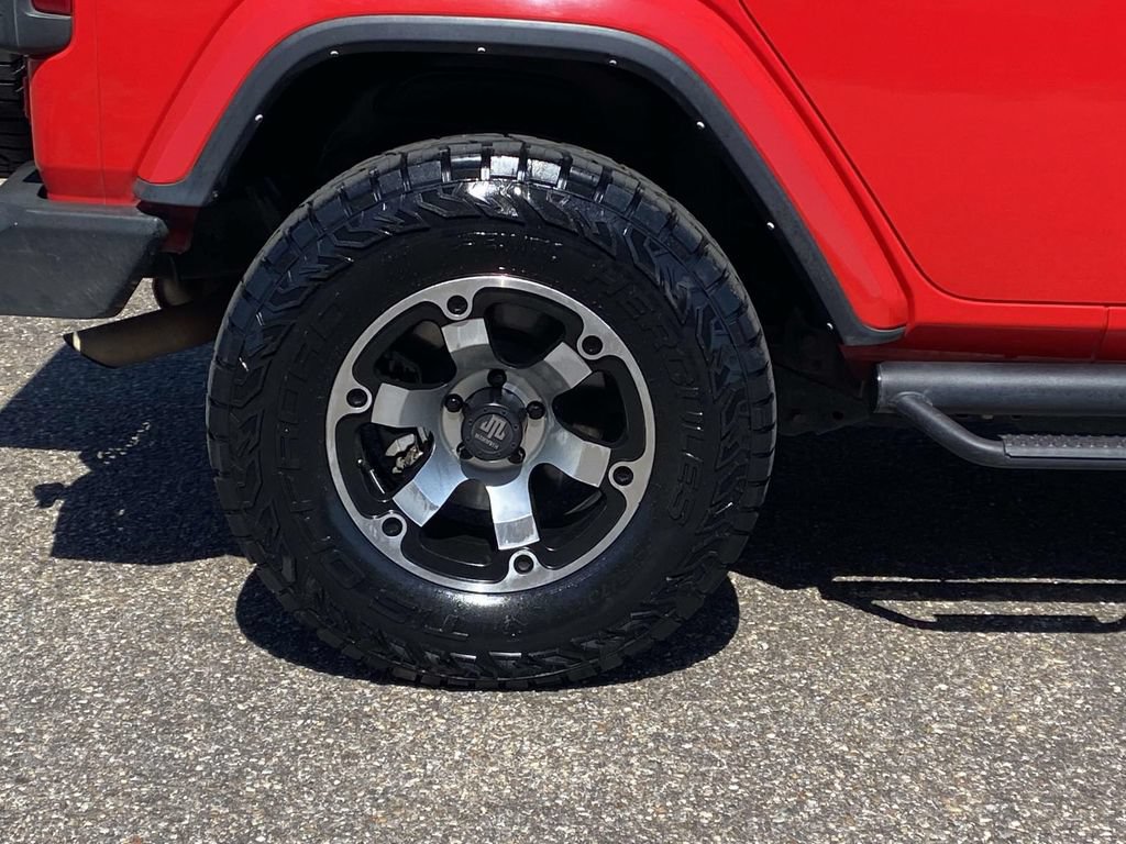 Used 2021 Jeep Wrangler Unlimited Sahara AWD/4WD image 8
