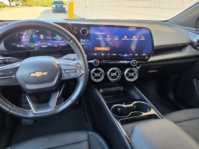 Used 2024 Chevrolet Blazer EV LT AWD/4WD image 45