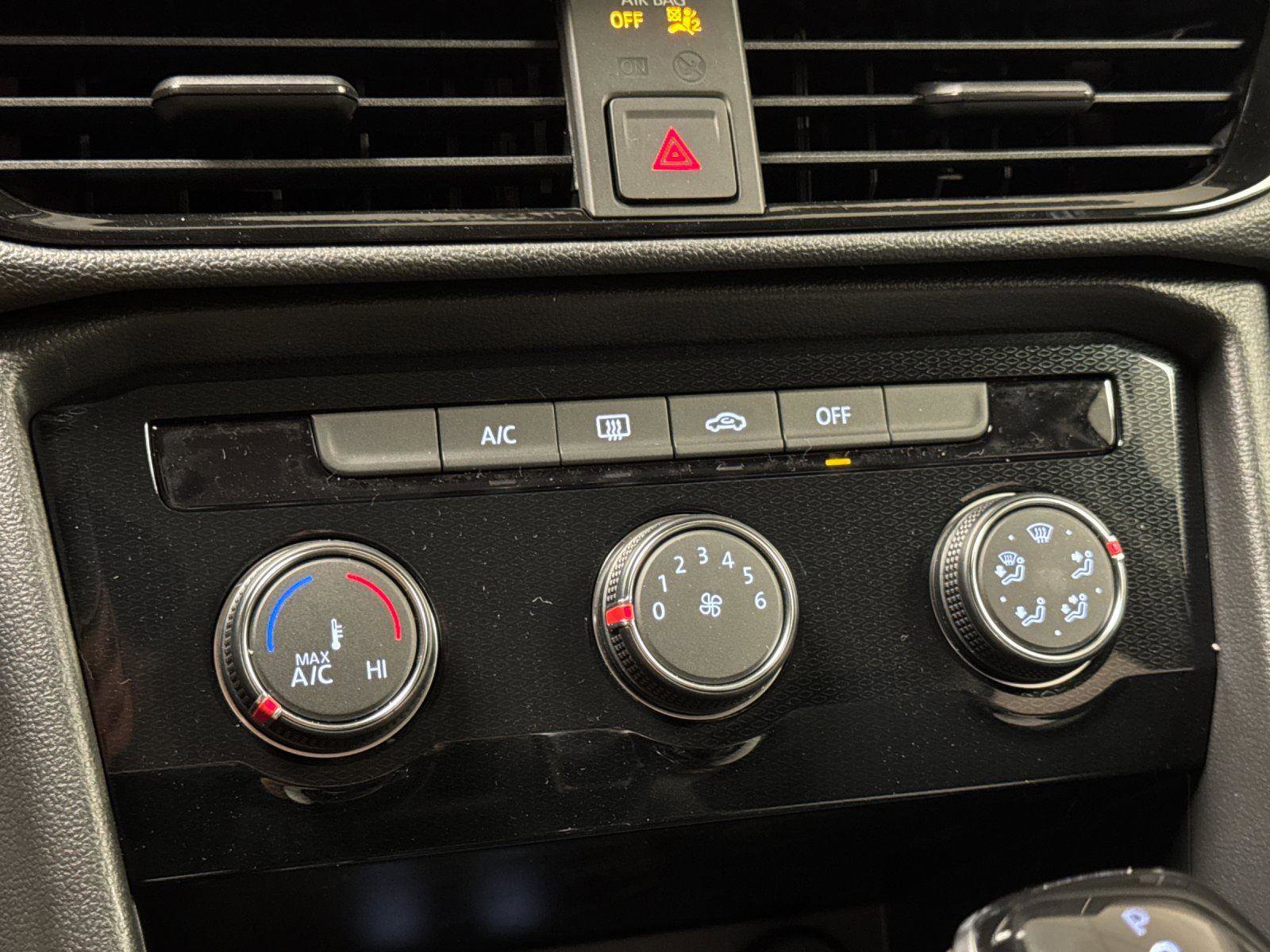 New 2026 Volkswagen Taos S image 19